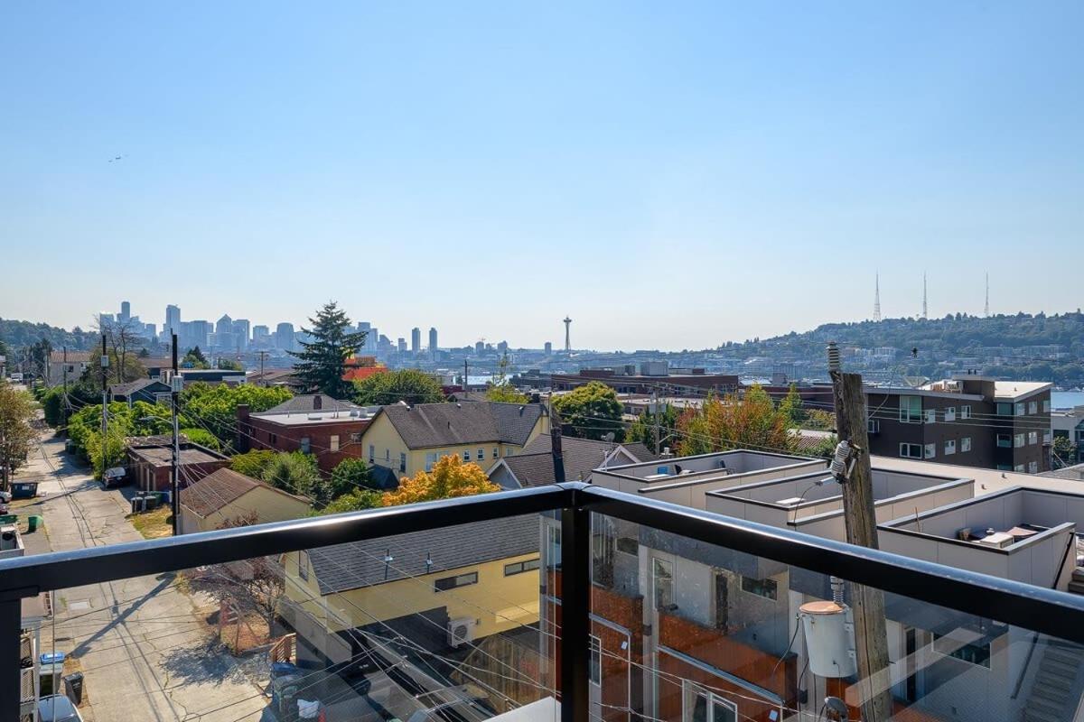 Seattle Urban Village - Vashon1 - Roof Top View Deck Exterior foto